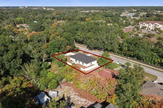 1304 S DELAWARE AVENUE, Deland, FL 32720