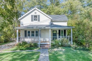 138 Court Street, Chardon, OH 44024