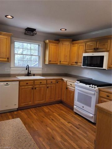 4417 Springbrook Drive, Burlington, NC 27215