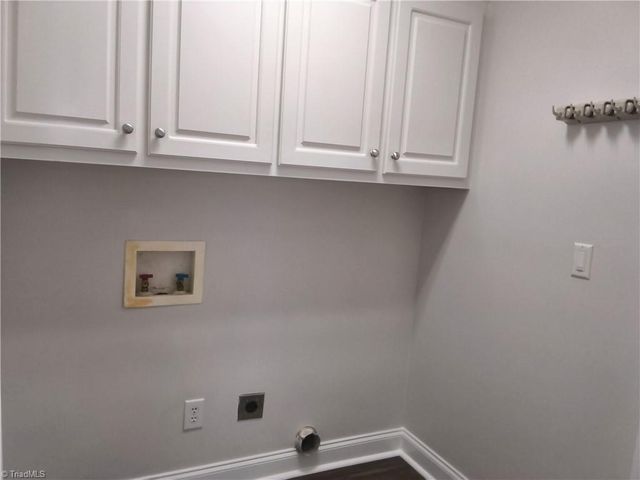 4417 Springbrook Drive, Burlington, NC 27215