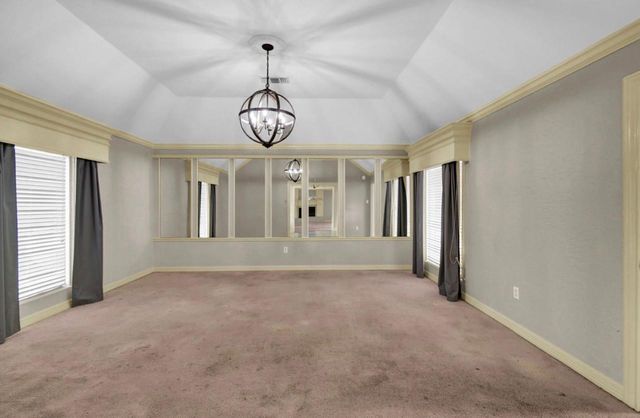 327 Live Oak Lane, Lake Jackson, TX 77566