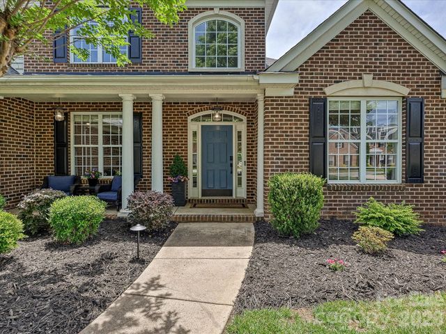 8001 Avanti Drive, Waxhaw, NC 28173