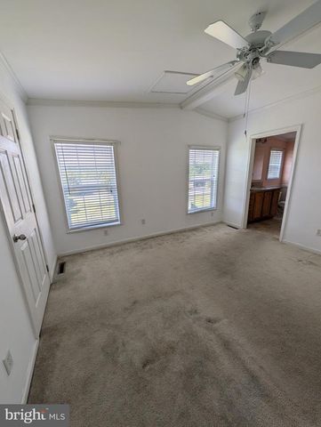 75 WESTIN RD, Douglassville, PA 19518
