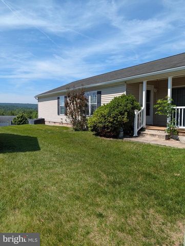75 WESTIN RD, Douglassville, PA 19518