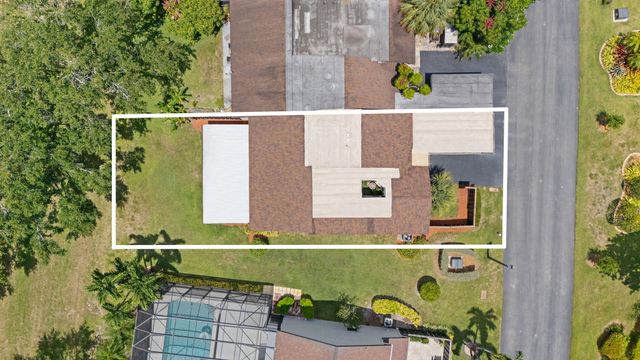 2247 Deer Creek Woodlands Way, Deerfield Beach, FL 33442