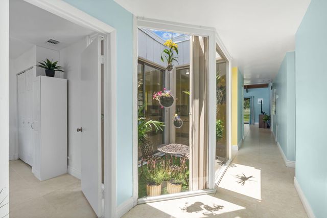 2247 Deer Creek Woodlands Way, Deerfield Beach, FL 33442