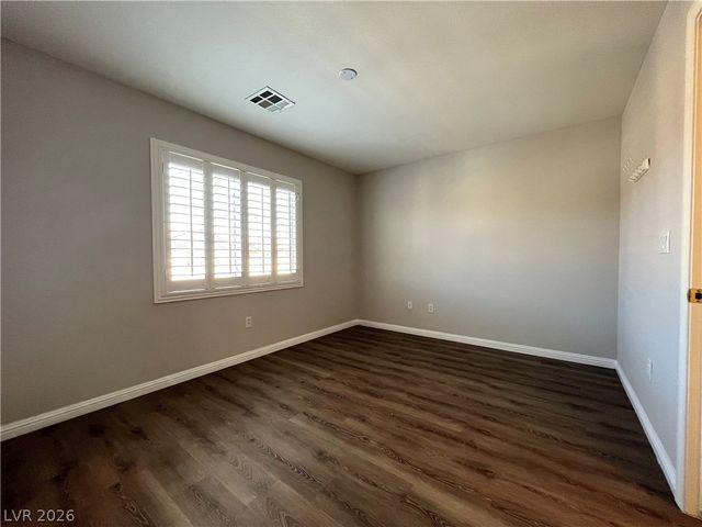 7043 Somera Way, Las Vegas, NV 89113