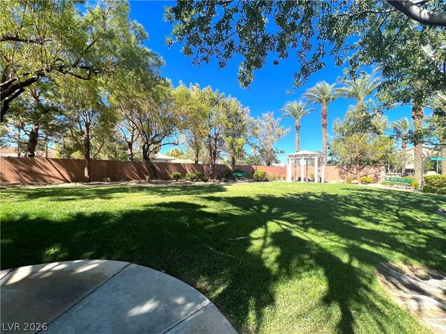 7043 Somera Way, Las Vegas, NV 89113