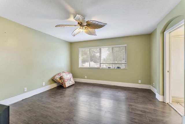 6256 Willoughby Circle, Lake Worth, FL 33463