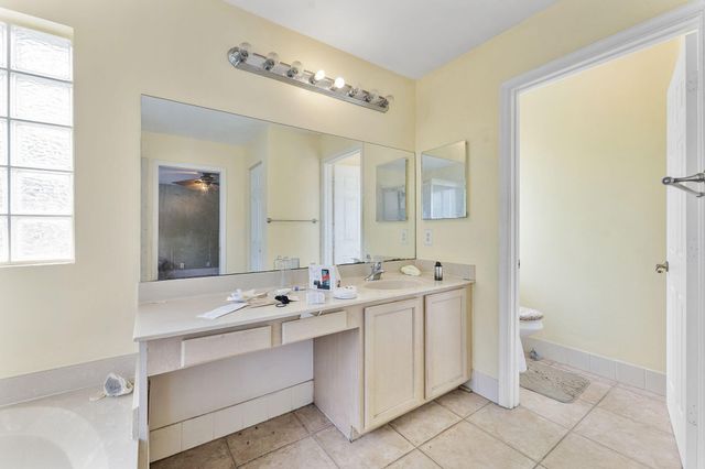 6256 Willoughby Circle, Lake Worth, FL 33463