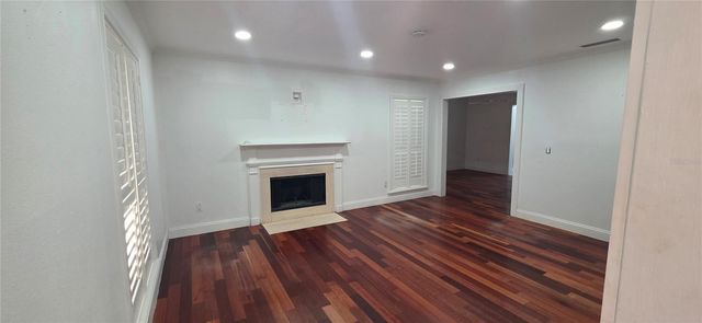 8273 WILSON TERRACE, Orlando, FL 32819