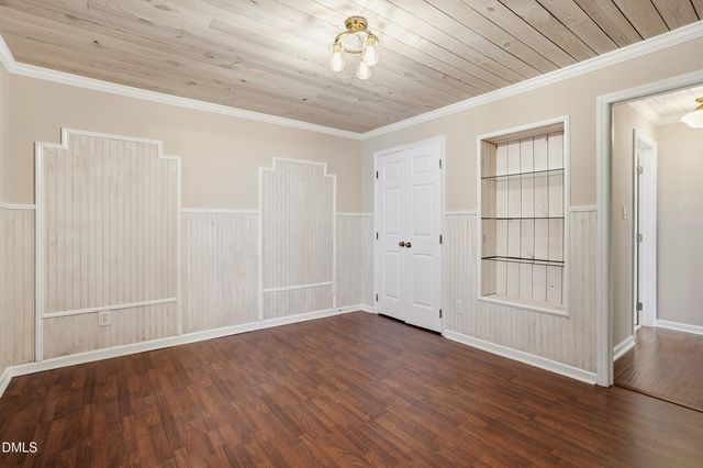 730 Washington Street 205, Raleigh, NC 27605