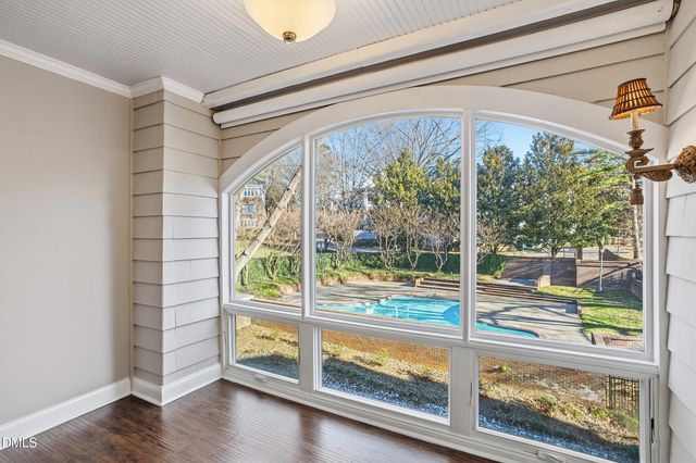 730 Washington Street 205, Raleigh, NC 27605