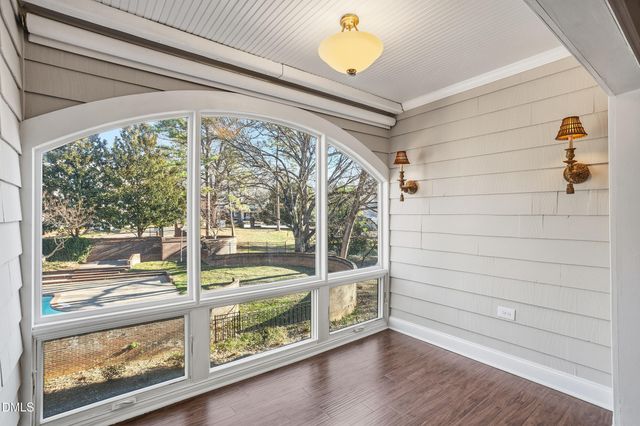 730 Washington Street 205, Raleigh, NC 27605