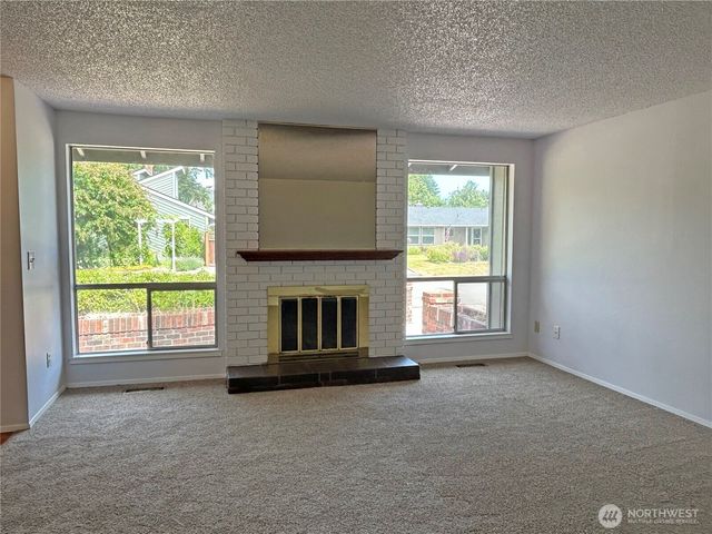 5519 65th Avenue SE, Olympia, WA 98513