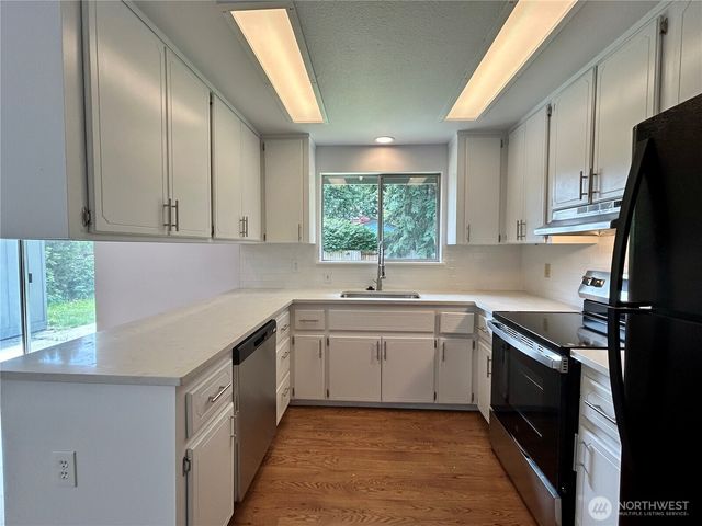 5519 65th Avenue SE, Olympia, WA 98513