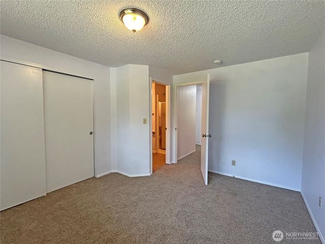 5519 65th Avenue SE, Olympia, WA 98513