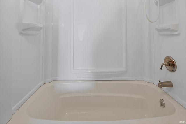 3006 Hartzer Street, South Bend, IN 46628