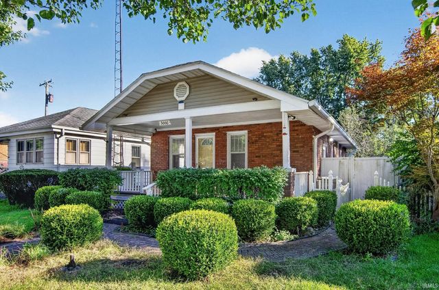 3006 Hartzer Street, South Bend, IN 46628