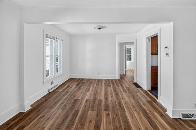 3006 Hartzer Street, South Bend, IN 46628