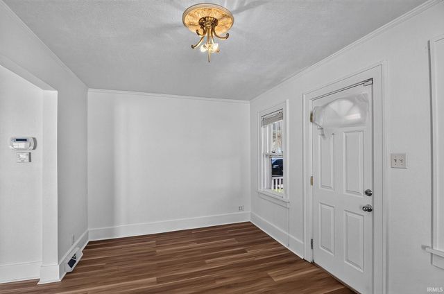 3006 Hartzer Street, South Bend, IN 46628