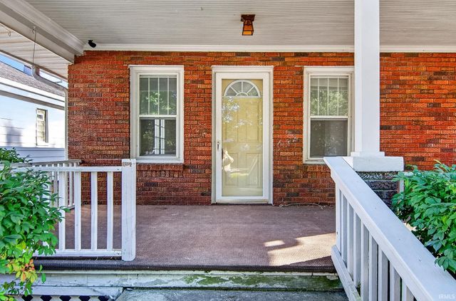 3006 Hartzer Street, South Bend, IN 46628