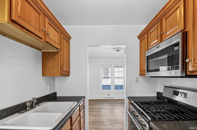 3006 Hartzer Street, South Bend, IN 46628