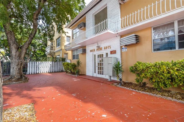 1611 Pennsylvania Ave 14, Miami Beach, FL 33139