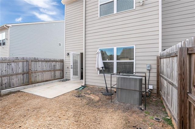 1883 Plainsboro Drive, Lithonia, GA 30058