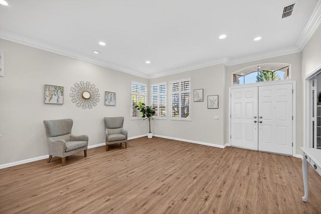 109 Wild Oat Ct, Roseville, CA 95747