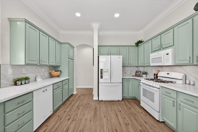 109 Wild Oat Ct, Roseville, CA 95747