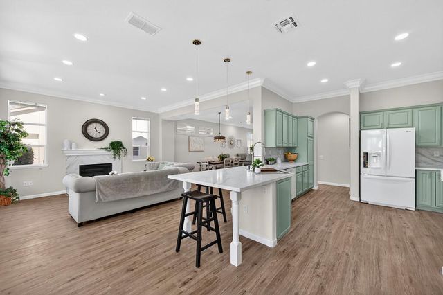 109 Wild Oat Ct, Roseville, CA 95747