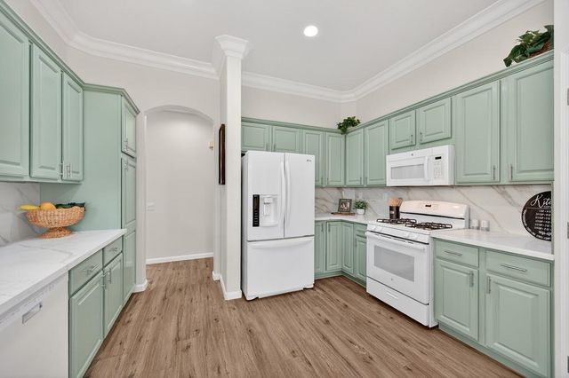 109 Wild Oat Ct, Roseville, CA 95747