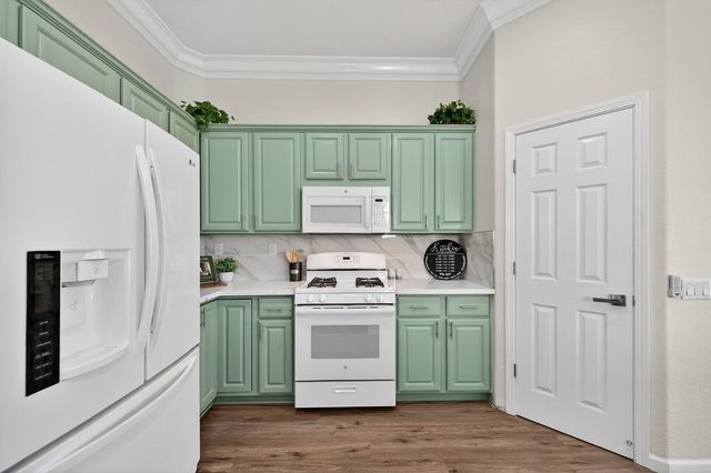 109 Wild Oat Ct, Roseville, CA 95747