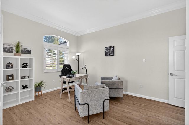 109 Wild Oat Ct, Roseville, CA 95747