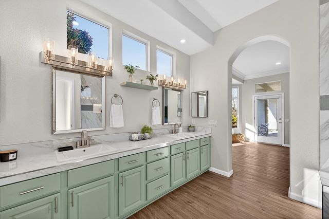 109 Wild Oat Ct, Roseville, CA 95747