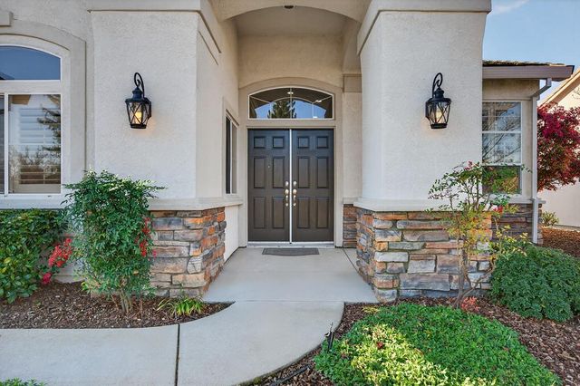 109 Wild Oat Ct, Roseville, CA 95747