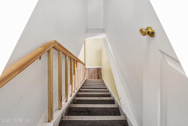 34 Princeton Road, Parlin, NJ 08859