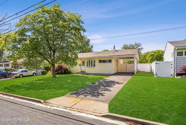 34 Princeton Road, Parlin, NJ 08859