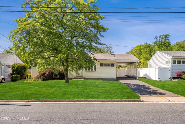34 Princeton Road, Parlin, NJ 08859