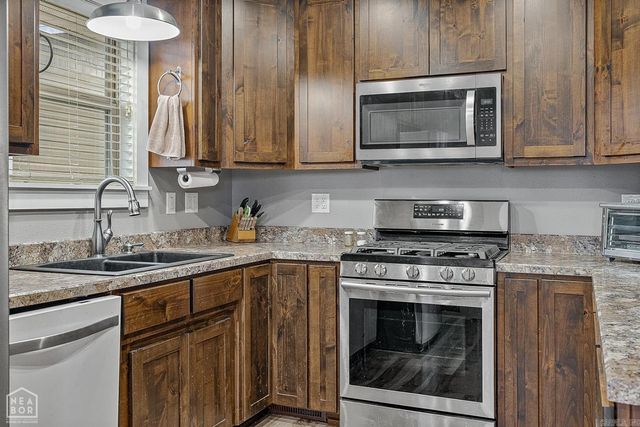 386 Cove Hollow, Henderson, AR 72544