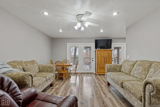 386 Cove Hollow, Henderson, AR 72544