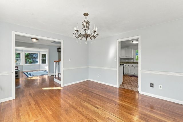 293 Davis St, Northborough, MA 01532