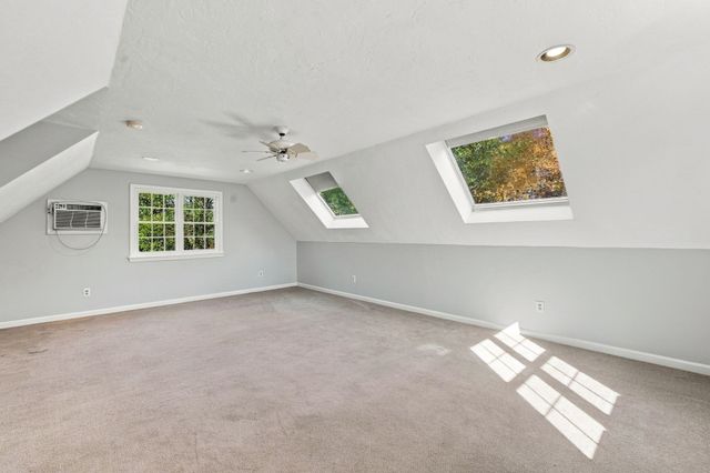 293 Davis St, Northborough, MA 01532