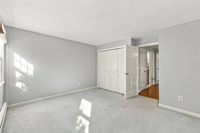 293 Davis St, Northborough, MA 01532
