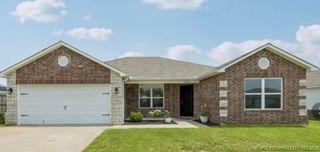 1909 S 12th Street, Broken Arrow, OK 74012