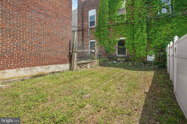 1034 WASHINGTON ST, Reading, PA 19601