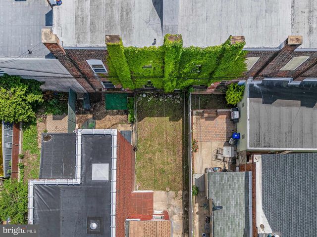 1034 WASHINGTON ST, Reading, PA 19601