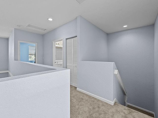 2522 Stockbridge Square, Vero Beach, FL 32962