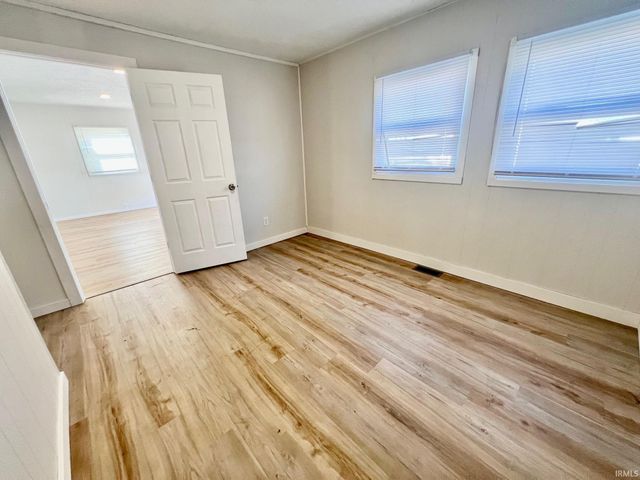 2413 N Fares Avenue, Evansville, IN 47710